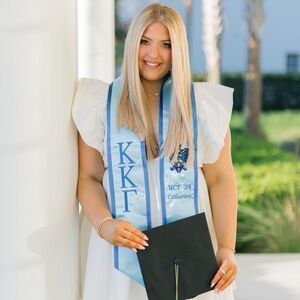 Meet your Posher, Cat